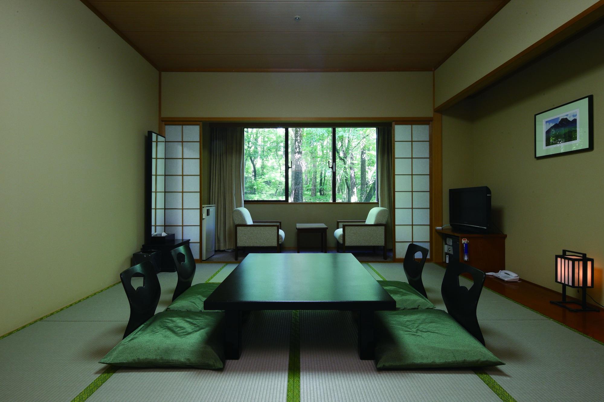Royal Hotel Yatsugatake -From Apr2024 Grand Mercure Yatsugatake Resort & Spa Hokuto  Εξωτερικό φωτογραφία