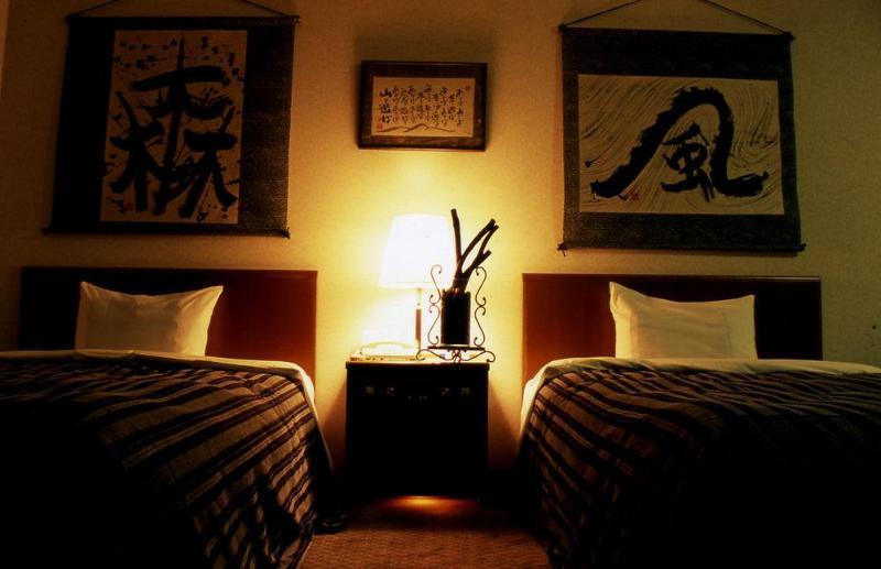Royal Hotel Yatsugatake -From Apr2024 Grand Mercure Yatsugatake Resort & Spa Hokuto  Εξωτερικό φωτογραφία