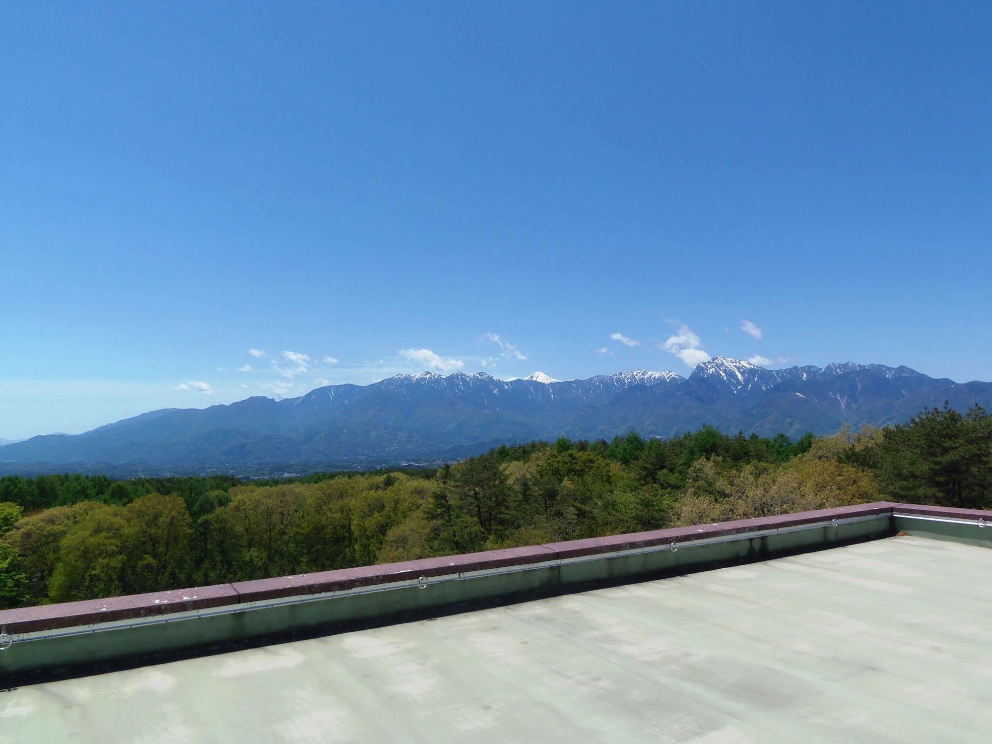 Royal Hotel Yatsugatake -From Apr2024 Grand Mercure Yatsugatake Resort & Spa Hokuto  Εξωτερικό φωτογραφία