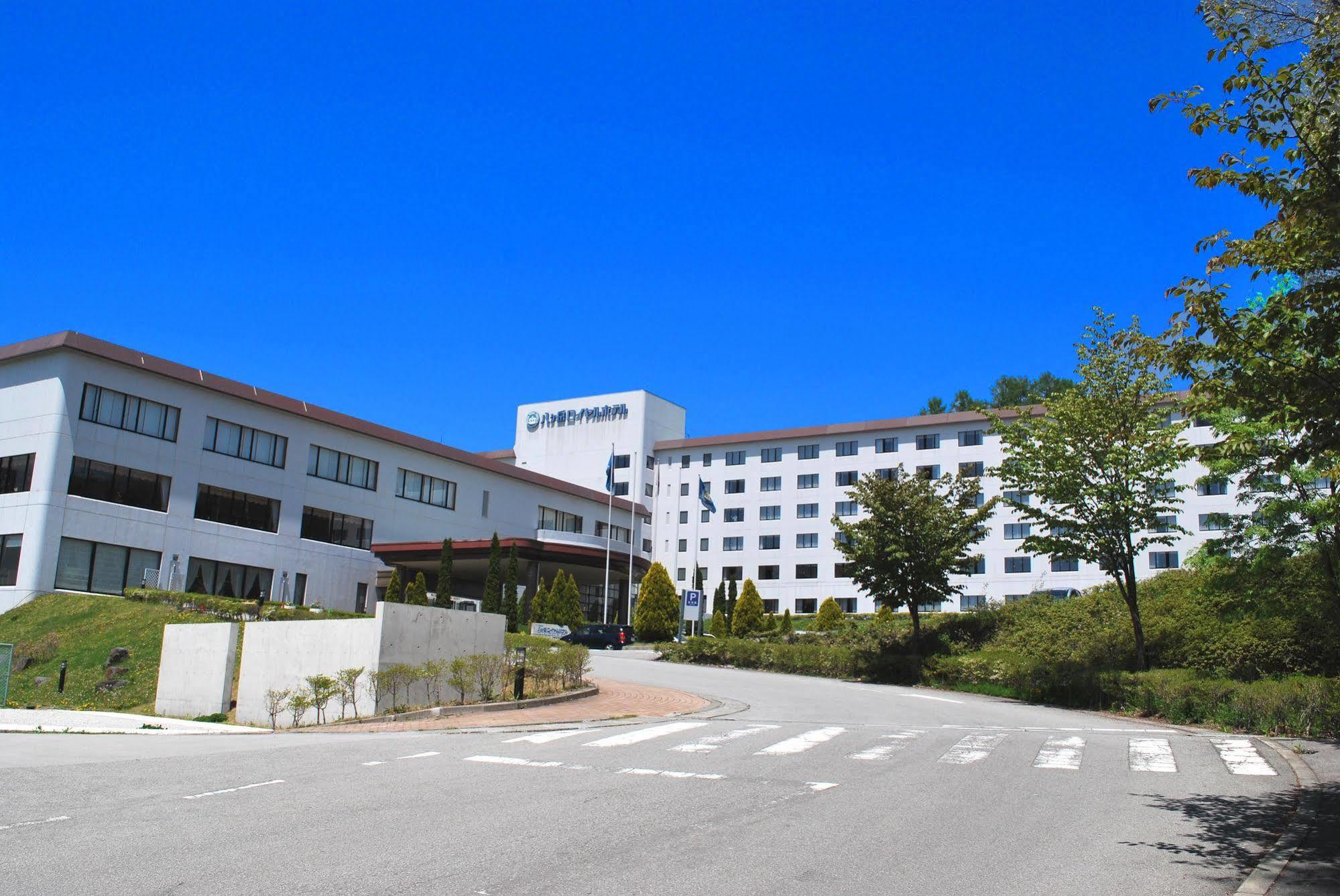 Royal Hotel Yatsugatake -From Apr2024 Grand Mercure Yatsugatake Resort & Spa Hokuto  Εξωτερικό φωτογραφία